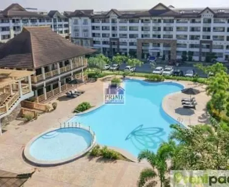 Cozy 2Br With Free Pool Beside Sm City Mall Davao Exterior photo