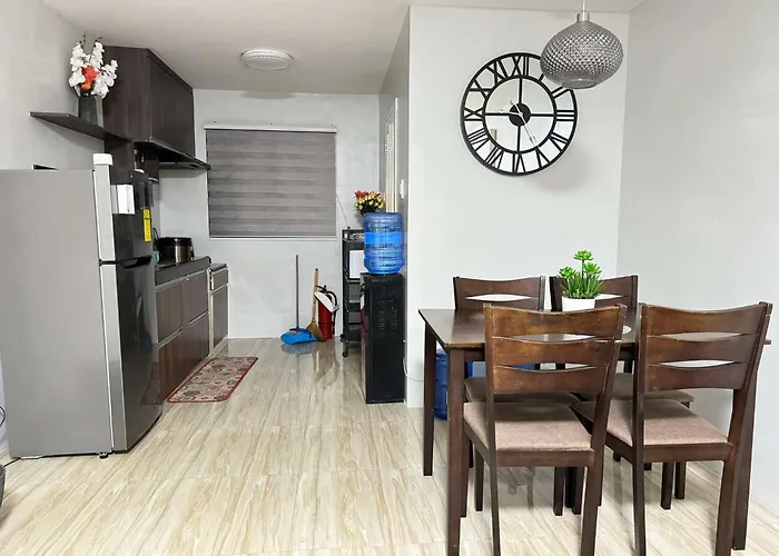 Cozy 2Br With Free Pool Beside Sm City Mall