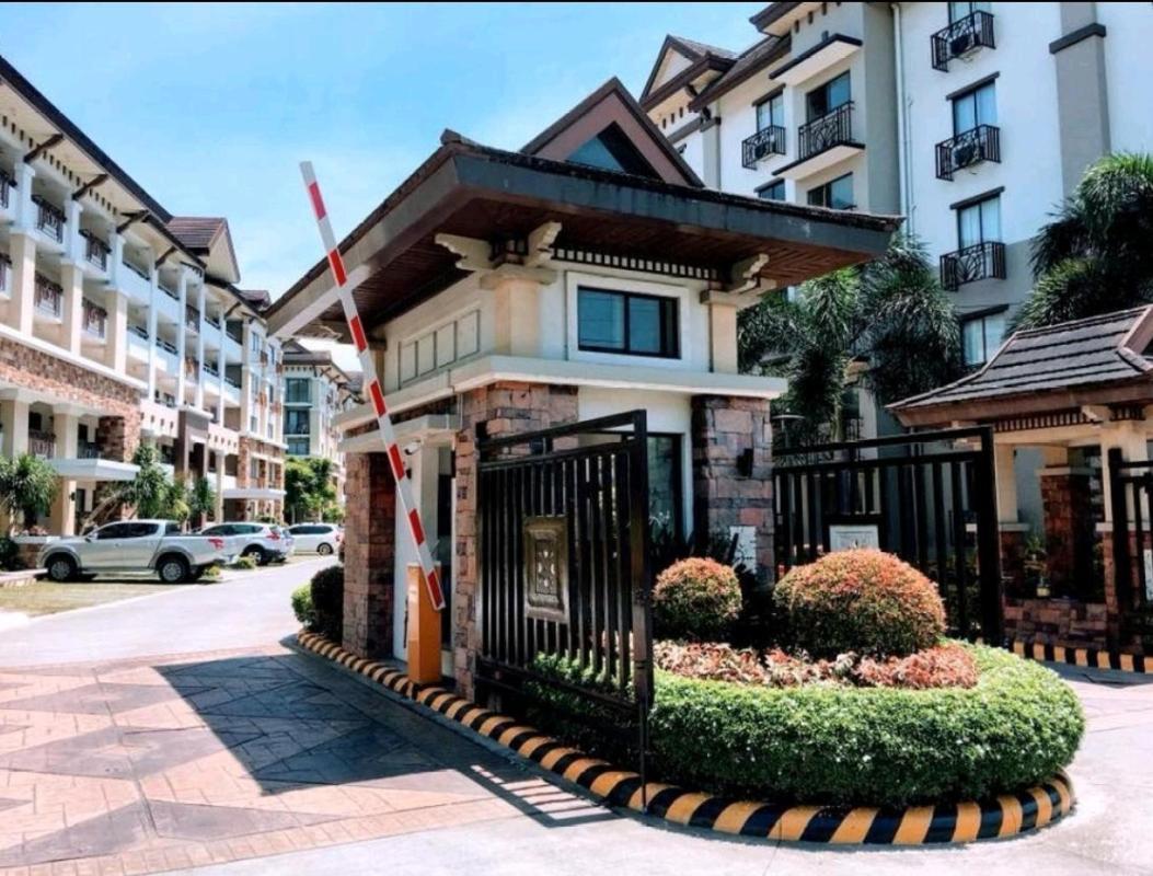Cozy 2br With Free Pool Beside Sm Mall Apartment Davao