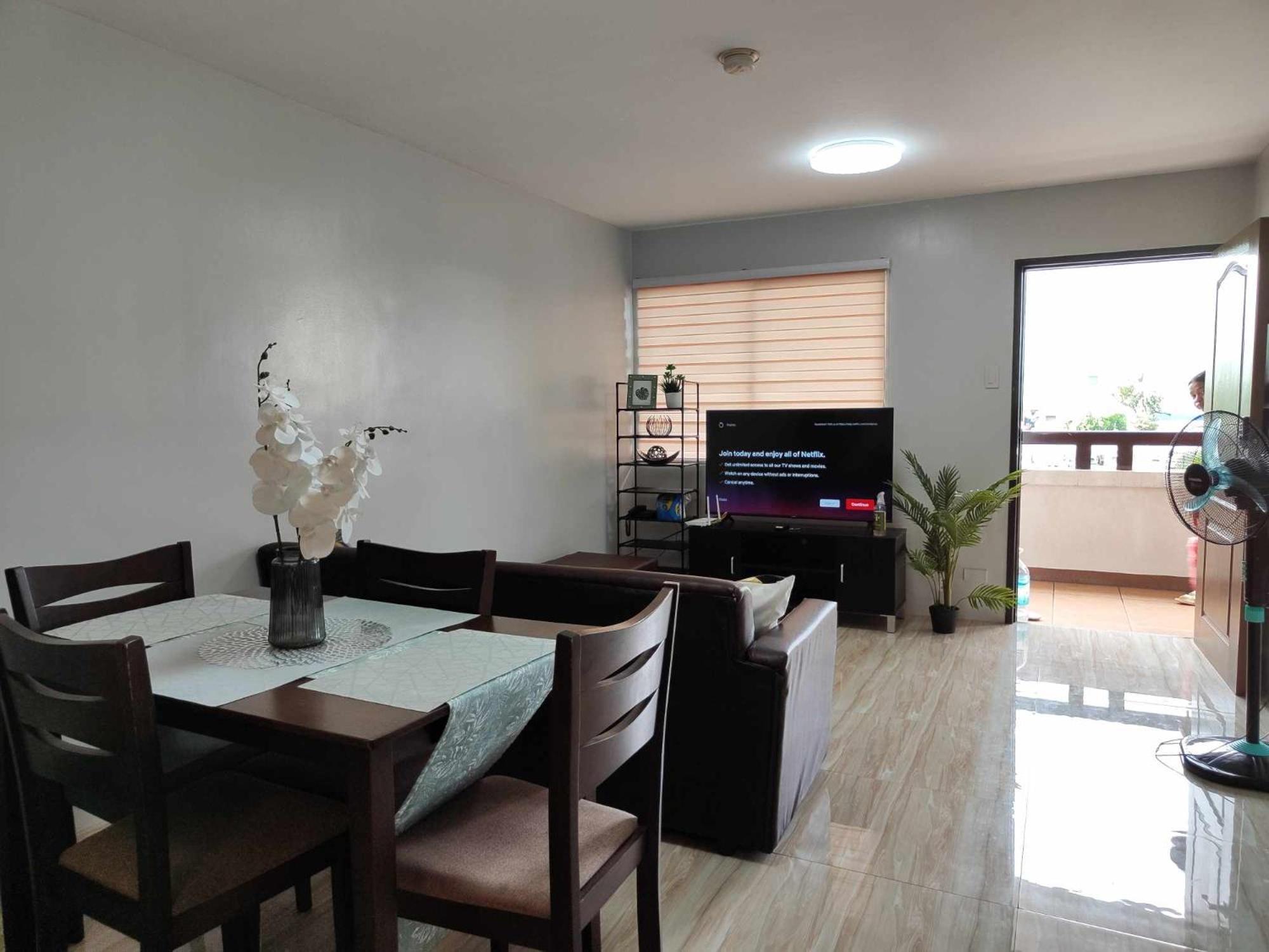 Cozy 2br With Free Pool Beside Sm Mall